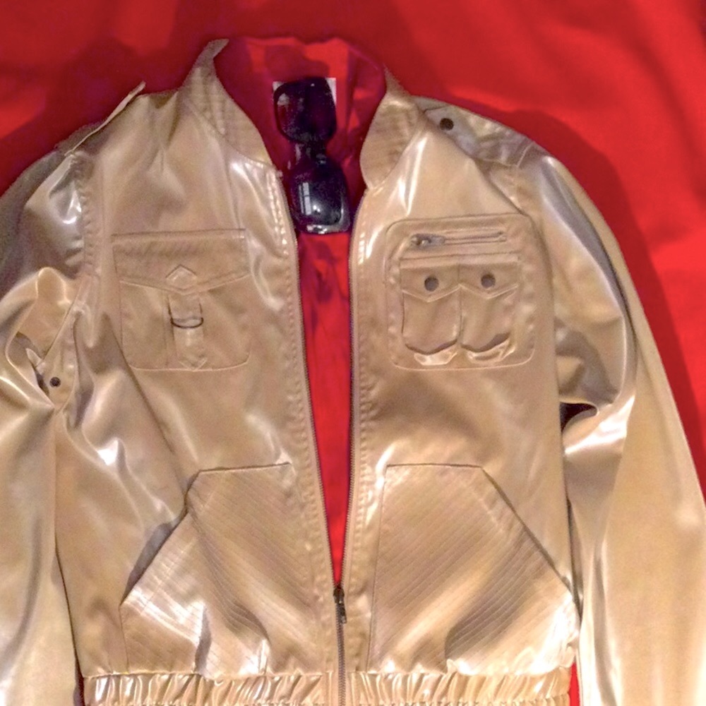 NWOT RETRO SHIMMERY FALL / SPRING BLING JACKET